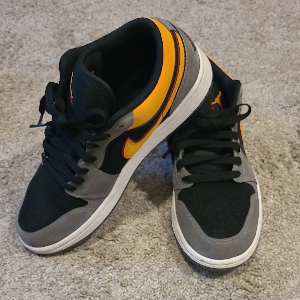 Nike Jordon 1 Low SE